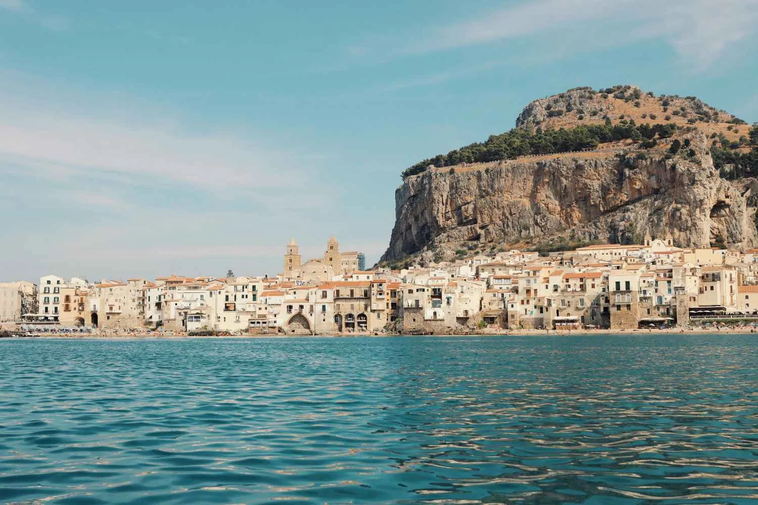 Finalmente l'Ue pensa alle sue isole e coste con un piano senza precedenti contro lo spopolamento e la crisi climatica