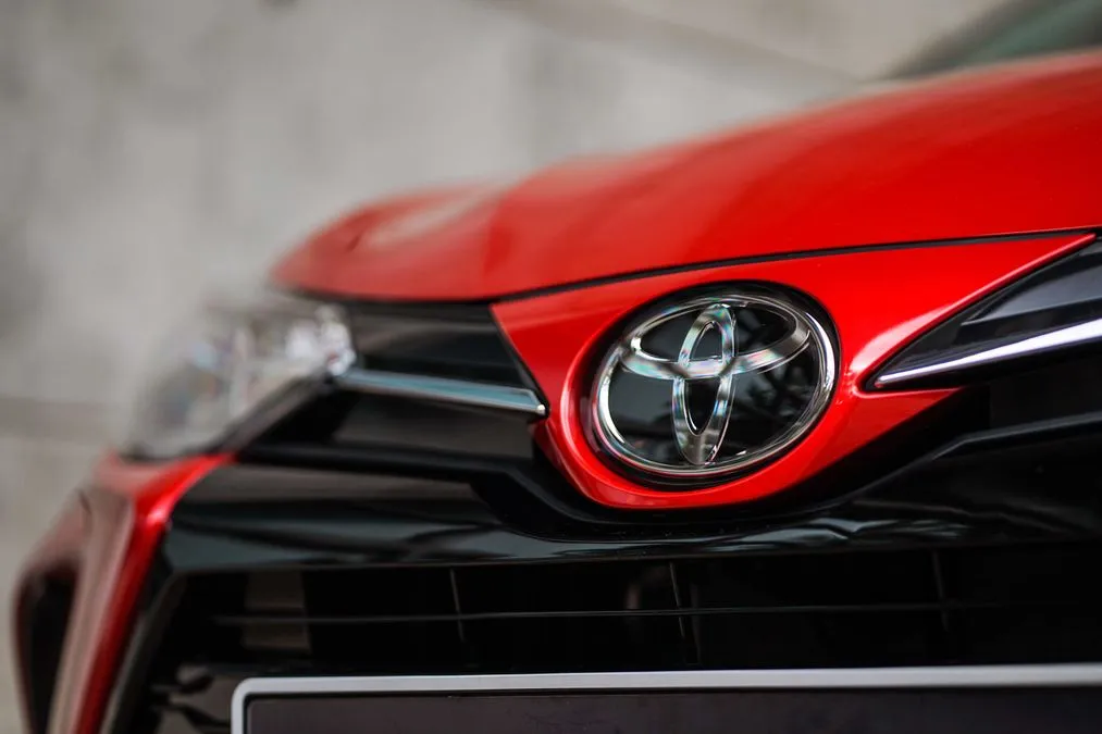 Toyota, il più grande colosso dell'auto al mondo non è più la prima azienda del Giappone - HDmotori.it
