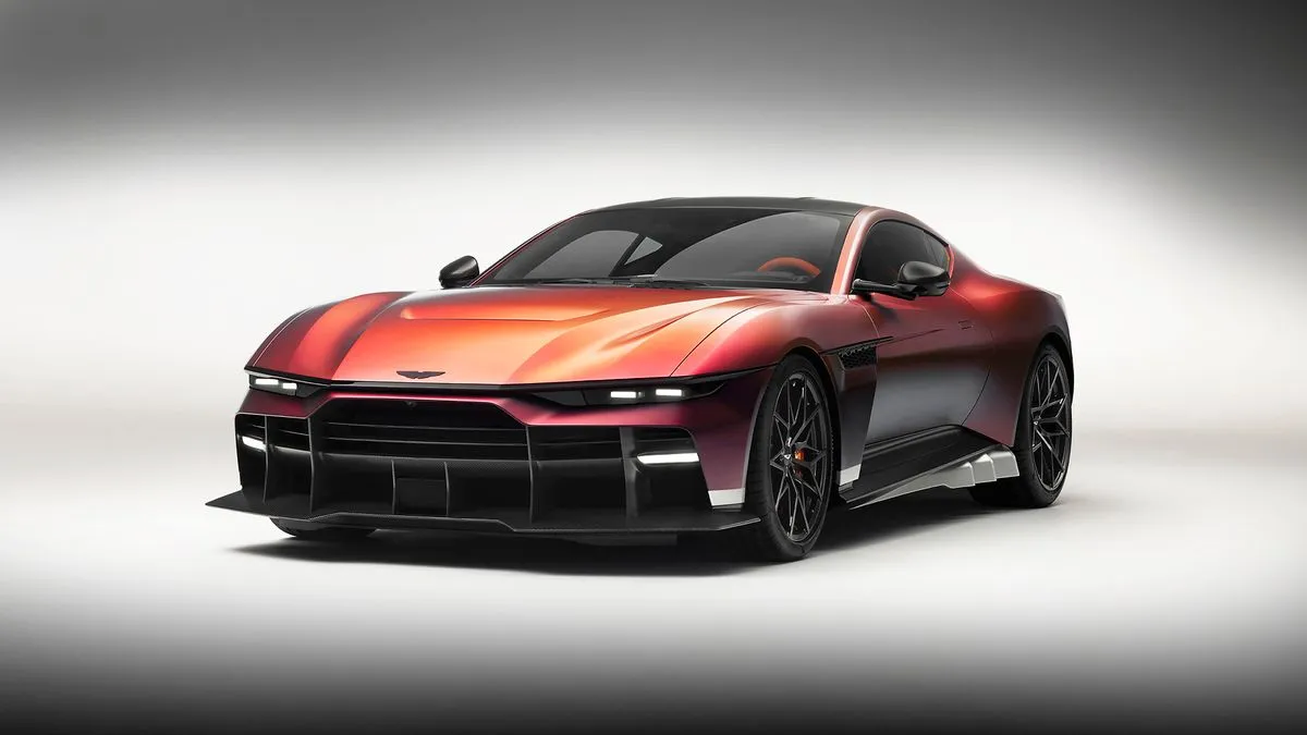 Aston Martin Valen, la nuova supercar V12 da 850 CV sfida la Ferrari 12Cilindri - HDmotori.it