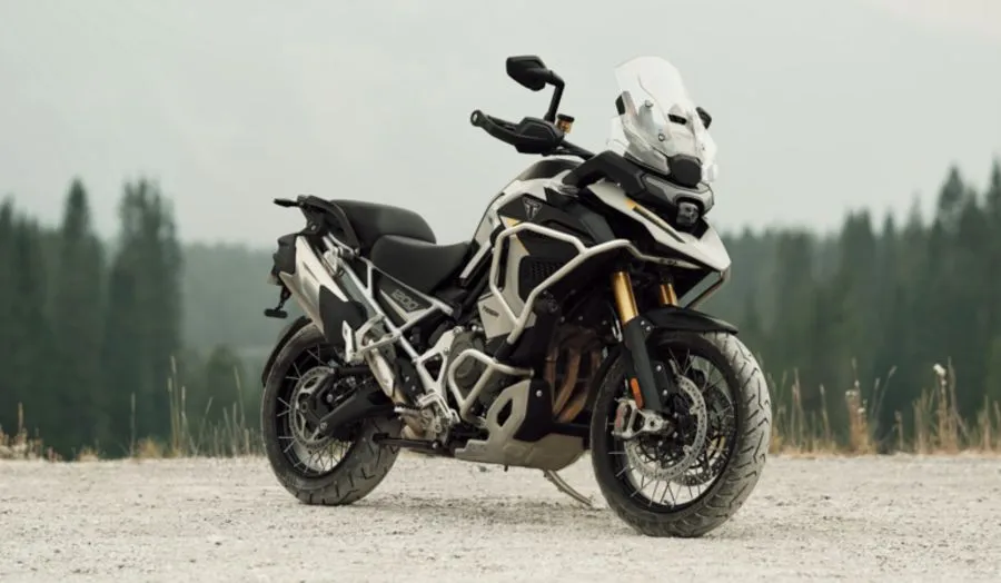 Nuova Triumph Tiger 1200: la maxi-enduro ora si abbassa da sola - HDmotori.it