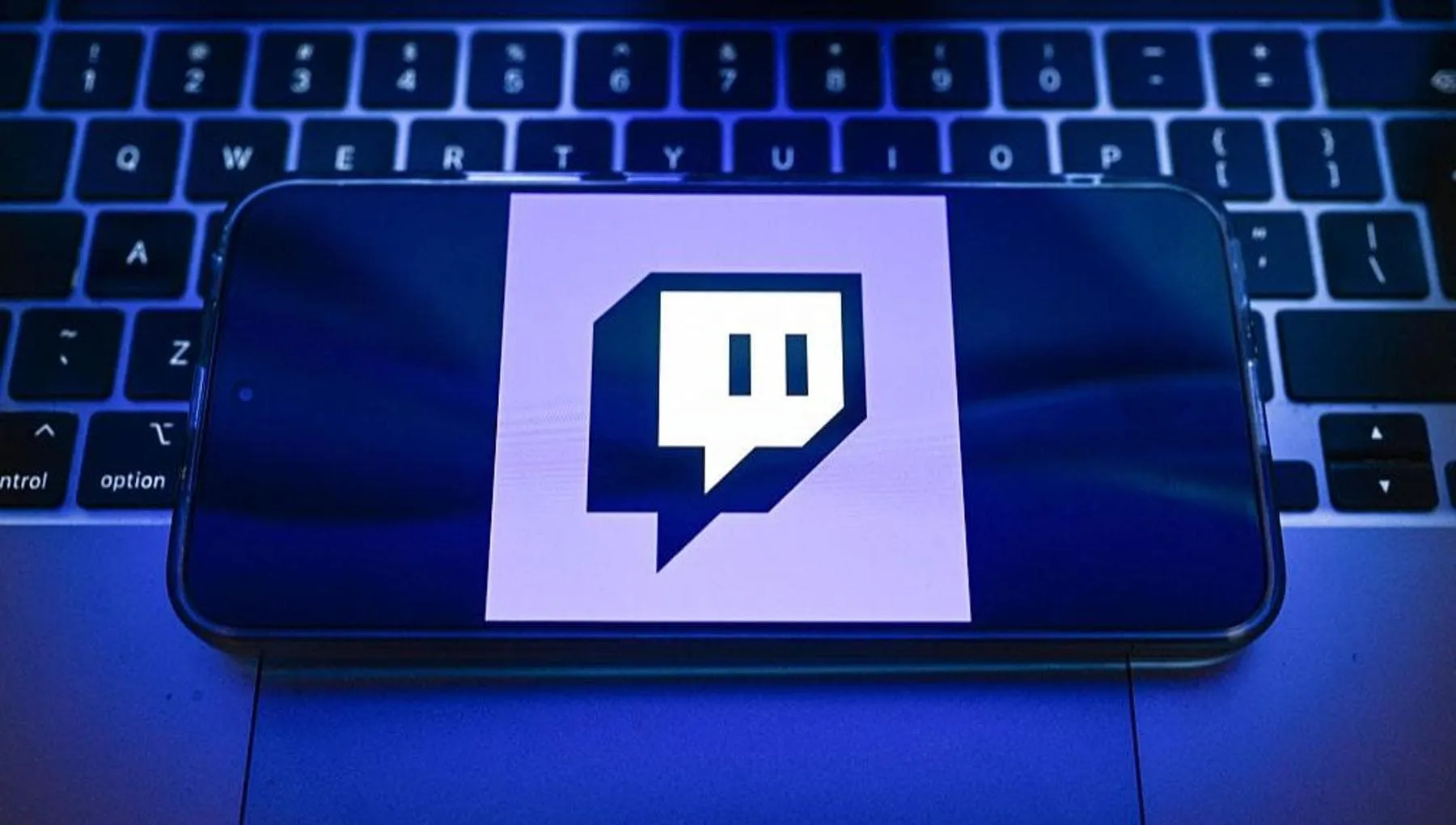Twitch addestra l'IA di Amazon sui contenuti degli streamer, ma si può dire no