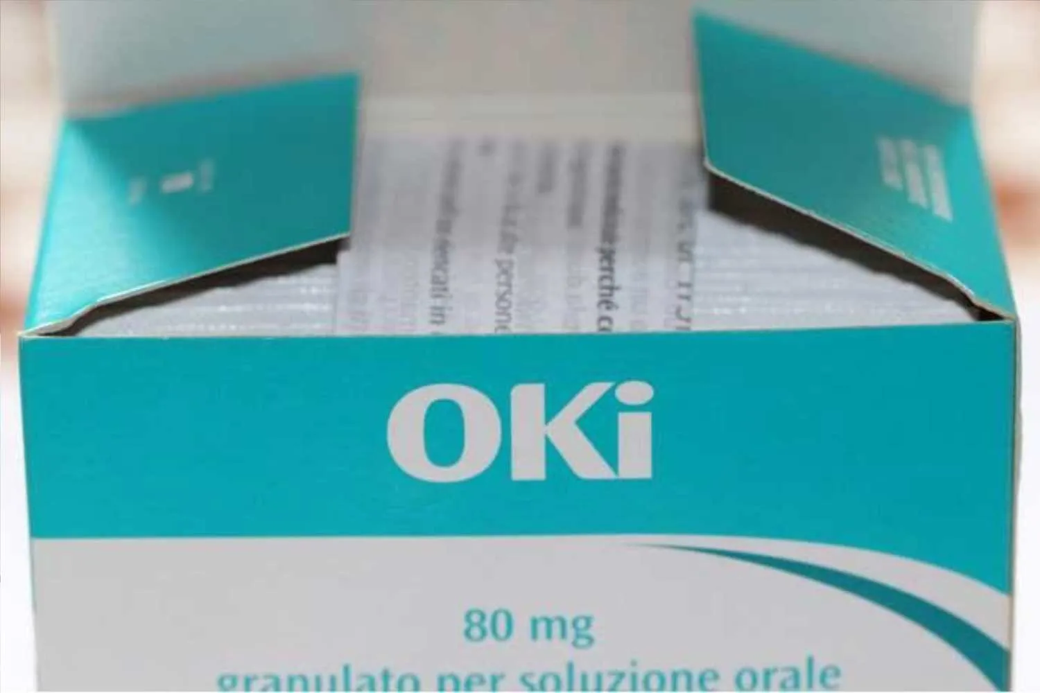 Usi l'OKI? Ora costa quasi il doppio, il farmaco non è più rimborsabile dal SNN (ma queste alternative sì)