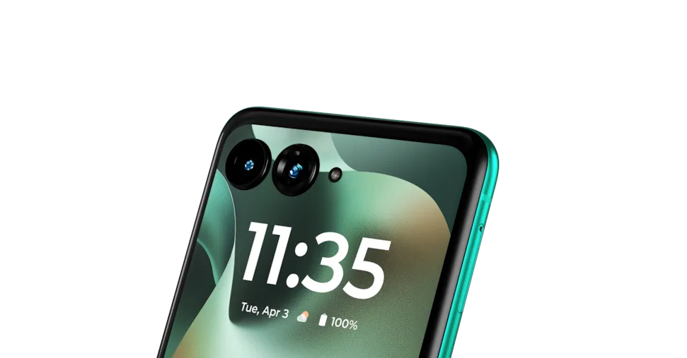 Motorola Razr 70, il pieghevole che torna umano (anche nel prezzo)