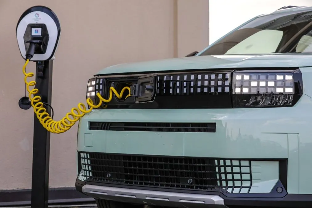 Stellantis, post-vendita: arrivano i ricambi rigenerati anche per elettriche e ibride - HDmotori.it