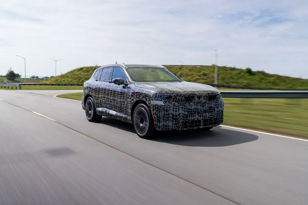 Nuova BMW X5 verso il debutto: la BEV avrà una batteria da 144 kWh - HDmotori.it