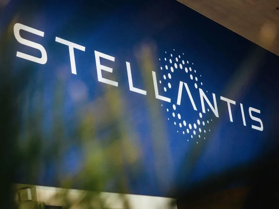 Stellantis vende il car-sharing: Free2move passa a un fondo tedesco - HDmotori.it