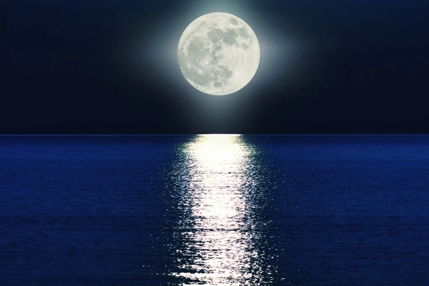 Non manchiamo allo spettacolo più bello di ottobre, la splendida Luna piena del Cacciatore