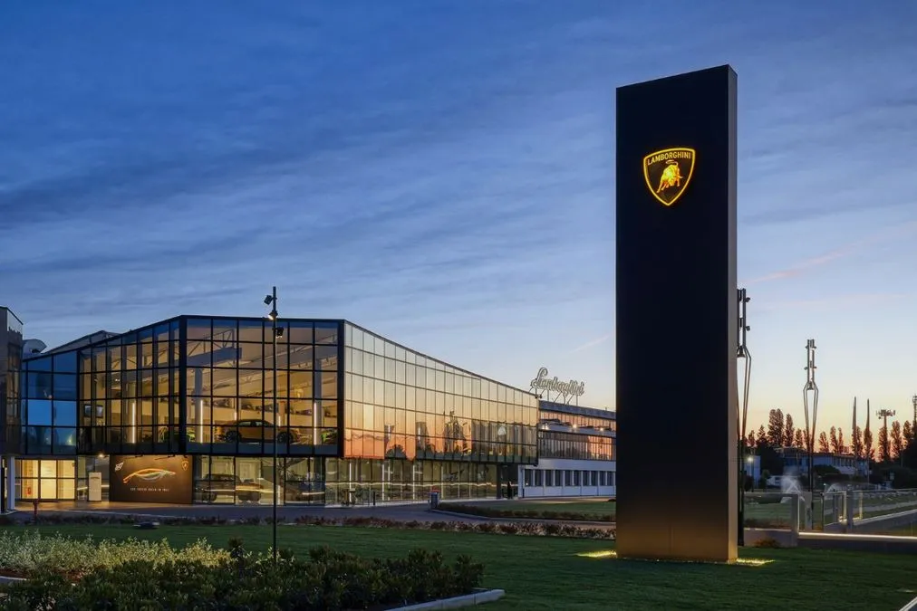 Lamborghini è il datore di lavoro ideale in Italia: il motivo è facile da intuire - HDmotori.it