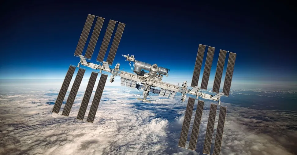 Iss: sospesi i lavori di riparazione, astronauti tornano alla operazioni di routine