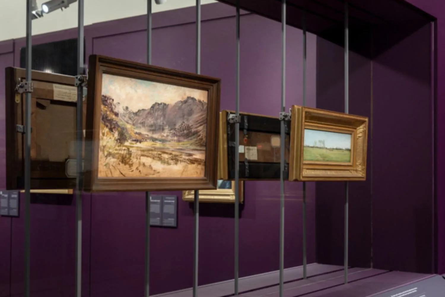 “Di chi sono queste opere?”: al Musée d’Orsay apre una sala con 13 opere rubate dai nazisti (per restituirle ai proprietari)