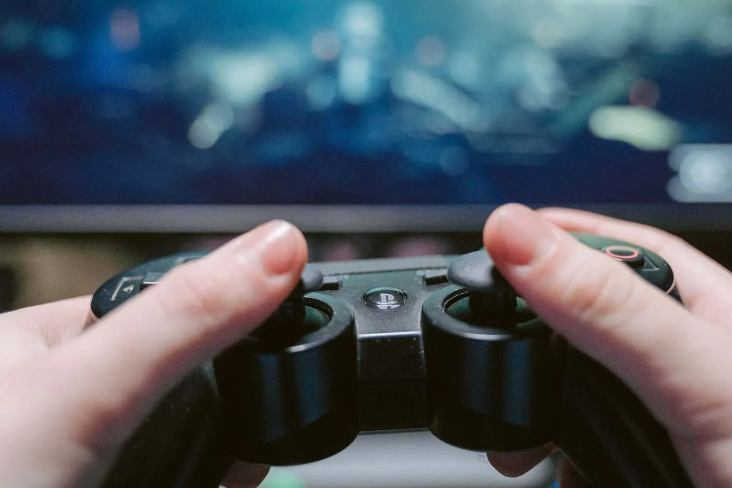 Appassionato di videogiochi? Puoi ottenere una borsa di studio fino a 15mila dollari all'Università della Silicon Valley se sai risolvere questi (e puoi candidarti anche dall’Italia)