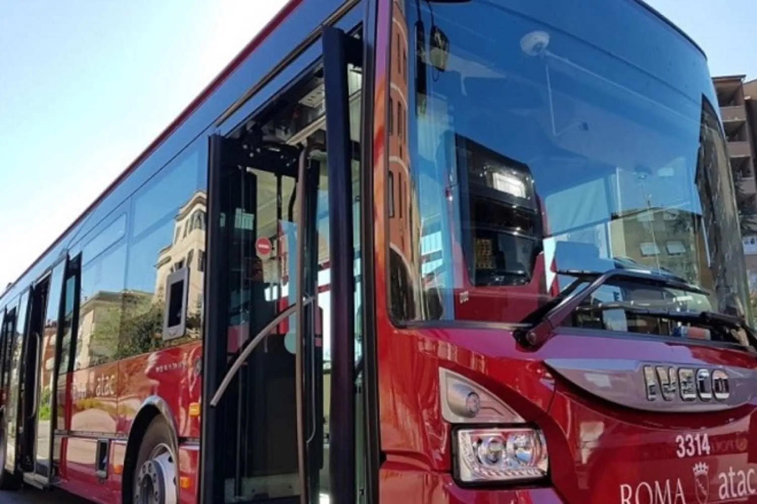 Sciopero del 30 ottobre, a Roma a rischio bus, tram e metro: gli orari garantiti