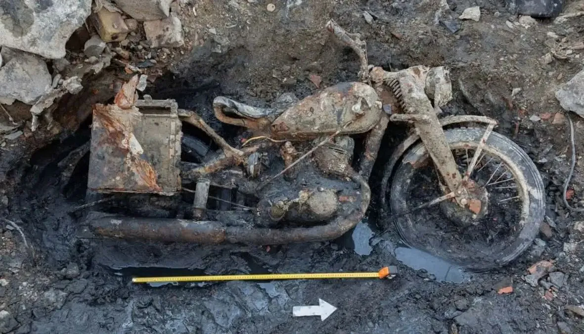 DKW NZ 350-1: una storica moto della Grande Guerra è "riemersa" dal Danubio - HDmotori.it