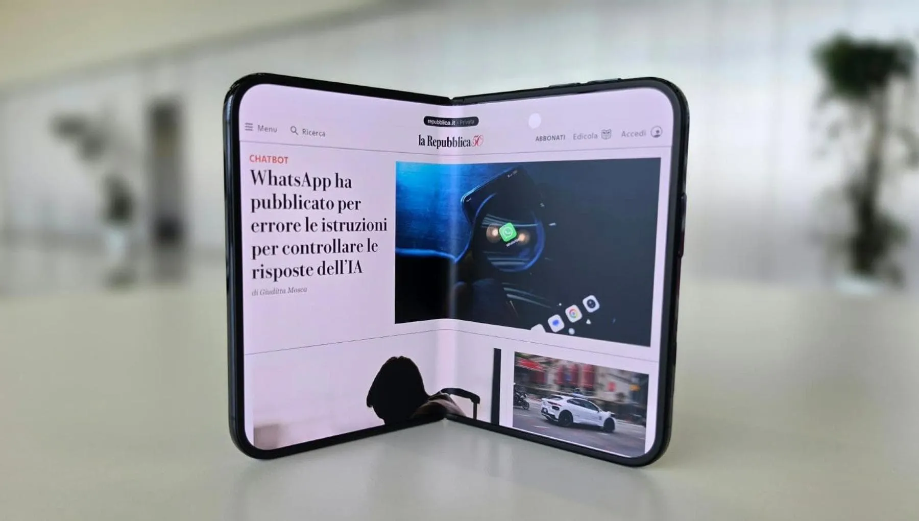 iPhone Duo: comprare il pieghevole Apple o farne a meno? Il verdetto della nostra prova