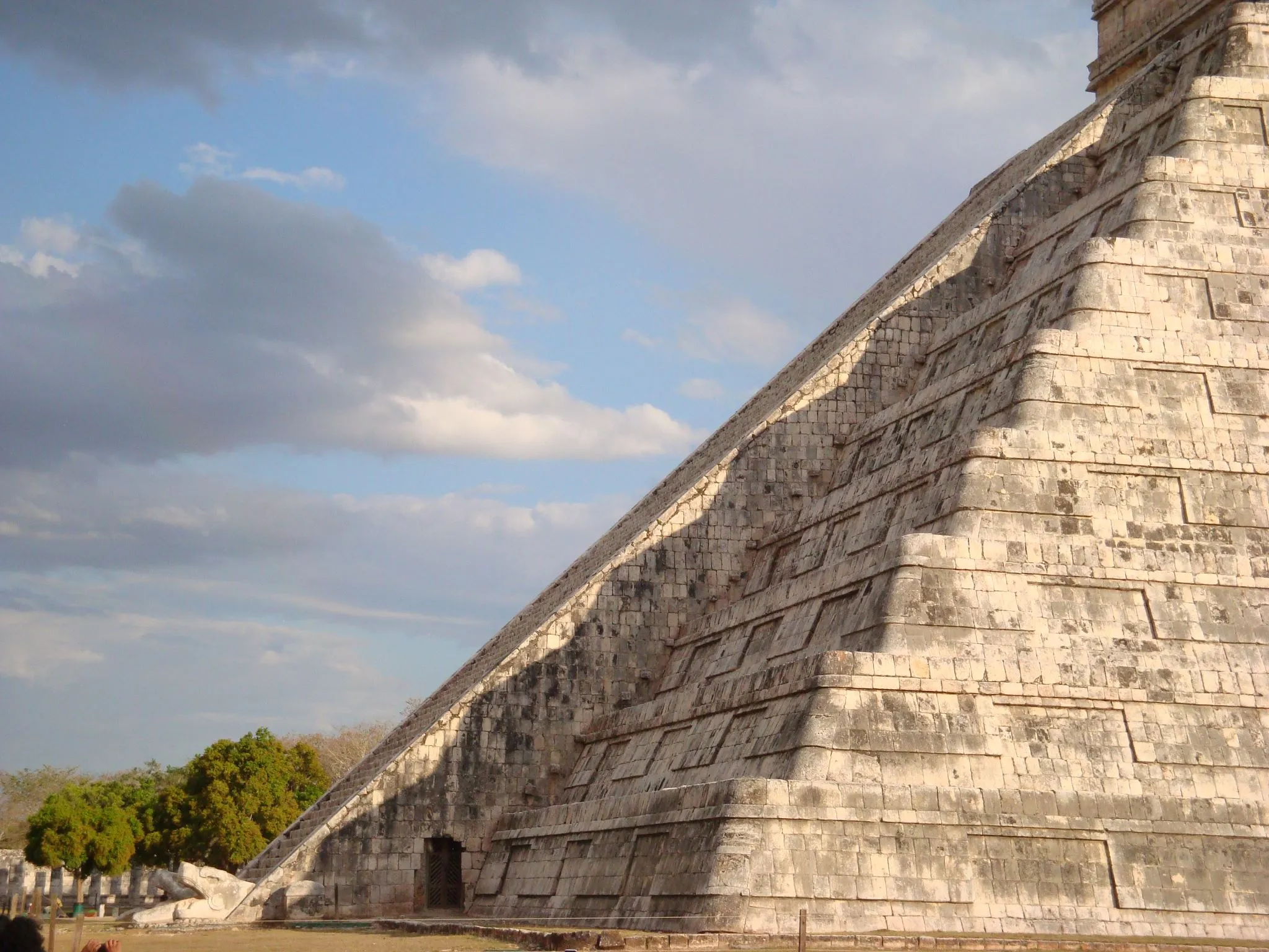 Ogni equinozio d'autunno in questa piramide Maya compare un'ombra a forma di serpente