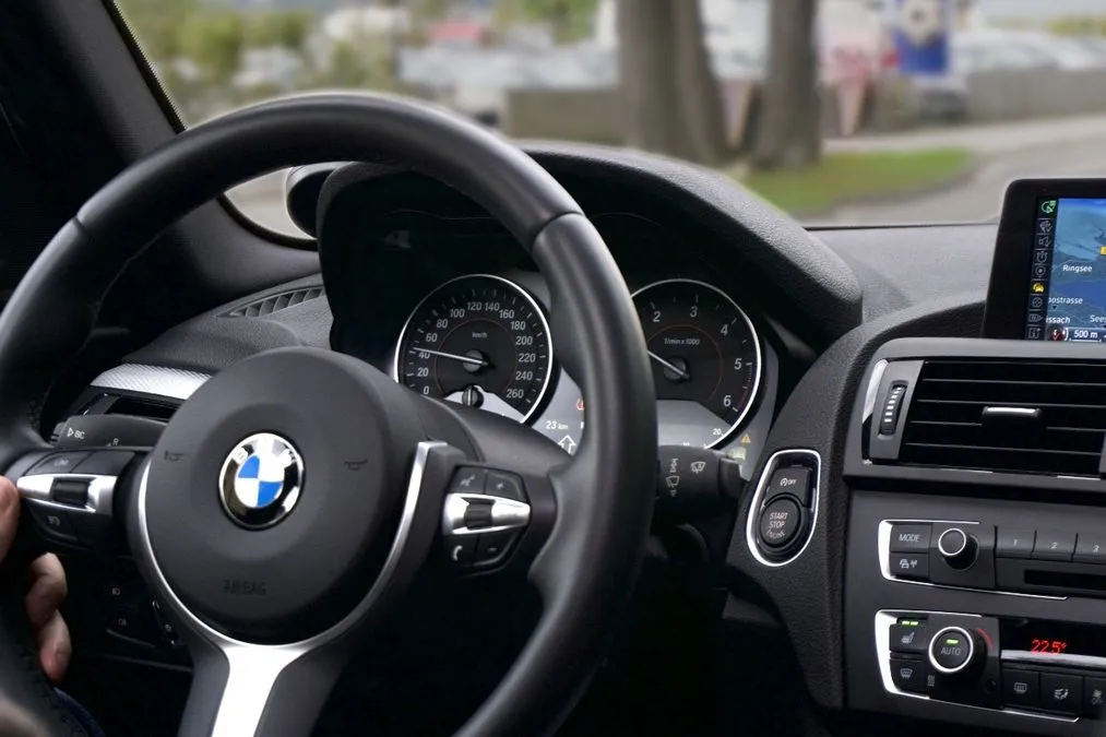 La nuova BMW Serie 1 sarà elettrica e posteriore: ecco quando arriva - HDmotori.it