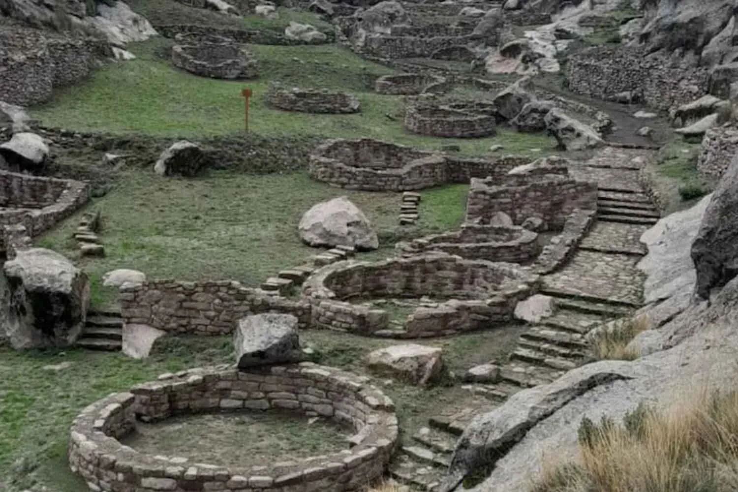 Portata alla luce un'antica città Inca con 600 strutture sulle Ande: la nuova Machu Picchu potrebbe riscrivere la storia