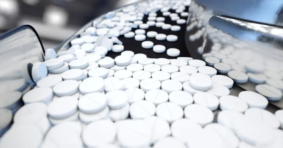 Farmaci innovativi: quasi 400 giorni per averli in Italia e ora si teme l'effetto Trump