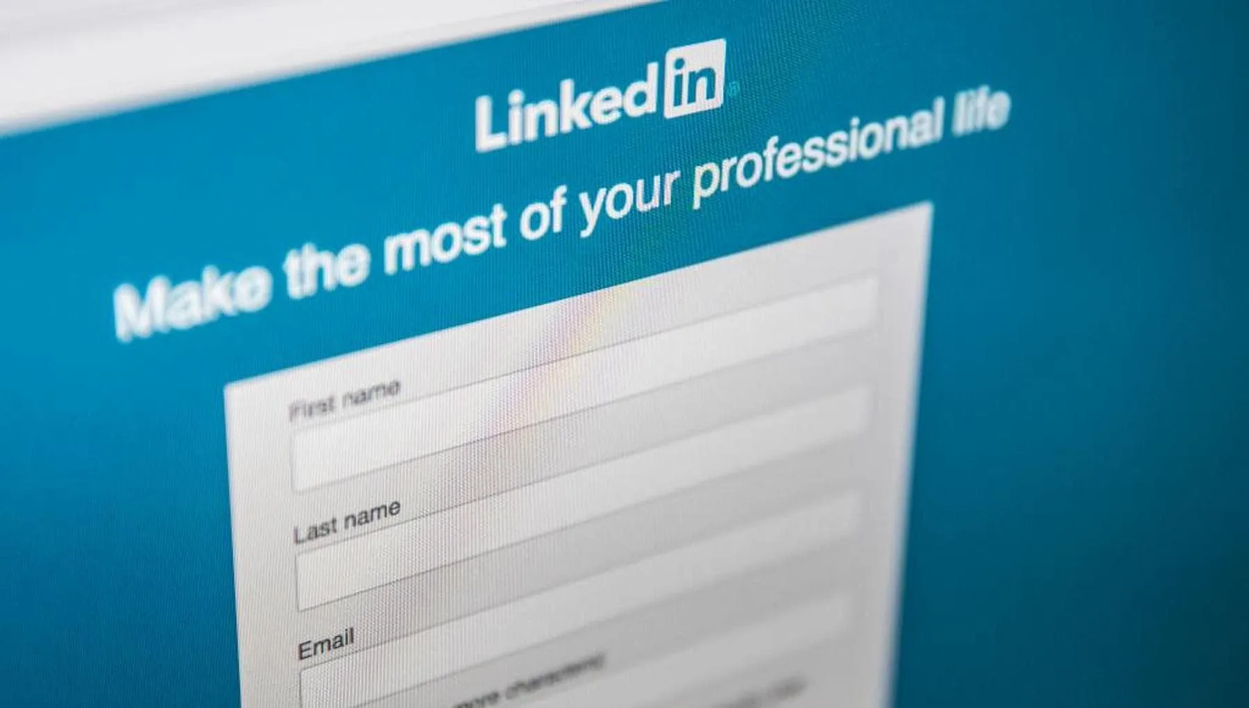 LinkedIn porta in Italia Hiring Assistant, l’IA che aiuta i recruiter a trovare i candidati