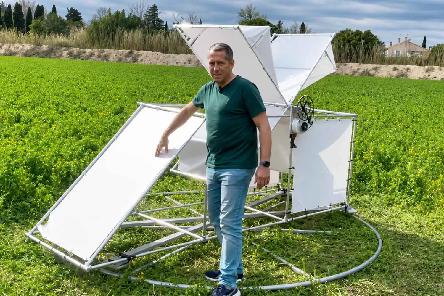 Mini eolico, la turbina domestica francese che produce elettricità in meno di 3 ore