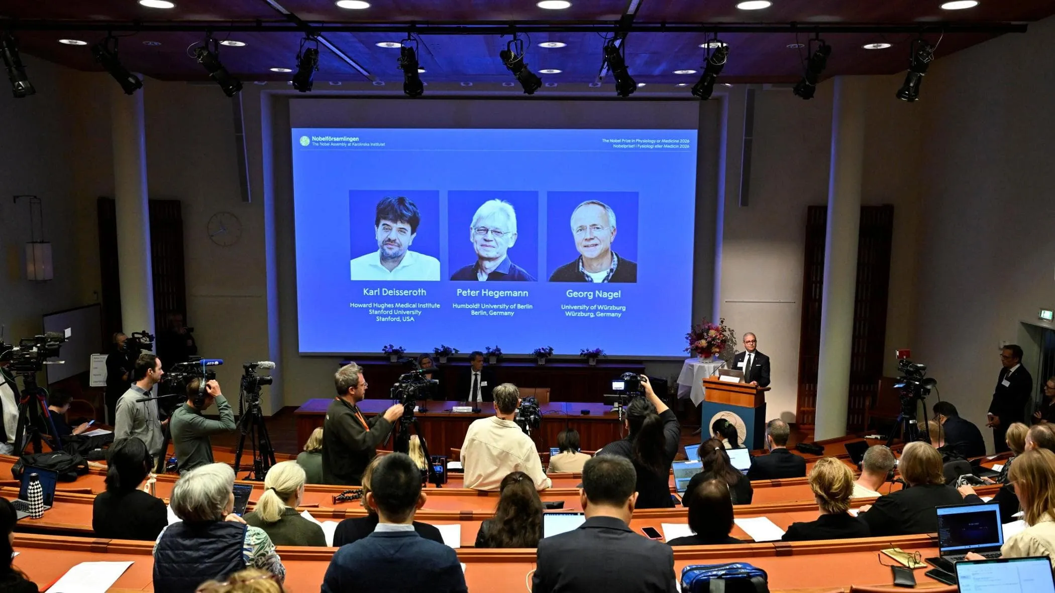 Nobel per la Medicina a Karl Deisseroth, Peter Hegemann e Georg Nagel sugli interruttori dei neuroni