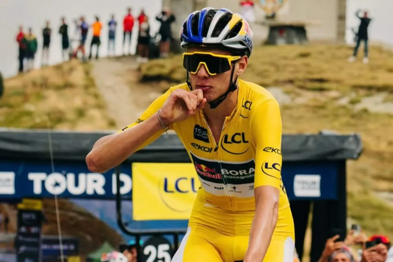 Lorenzo Finn vince il Tour de l’Avenir 2026! È il primo ciclista italiano a trionfare dopo oltre mezzo secolo