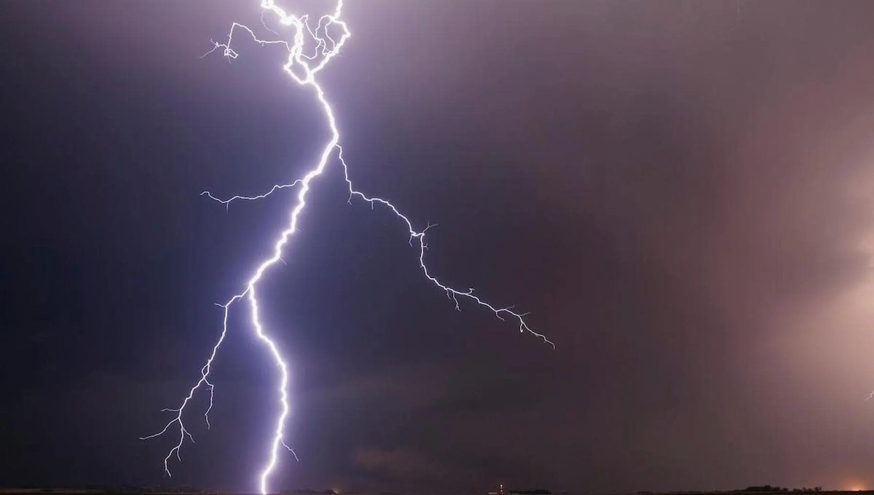 Meteo, l’era del modello unico è finita. Come IA e SuperModel cambiano le previsioni