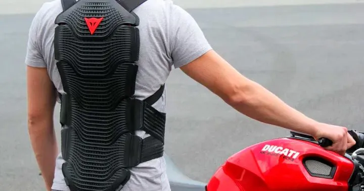 Codice della Strada, le novità per le moto: corsia virtuale e protezioni obbligatorie - HDmotori.it