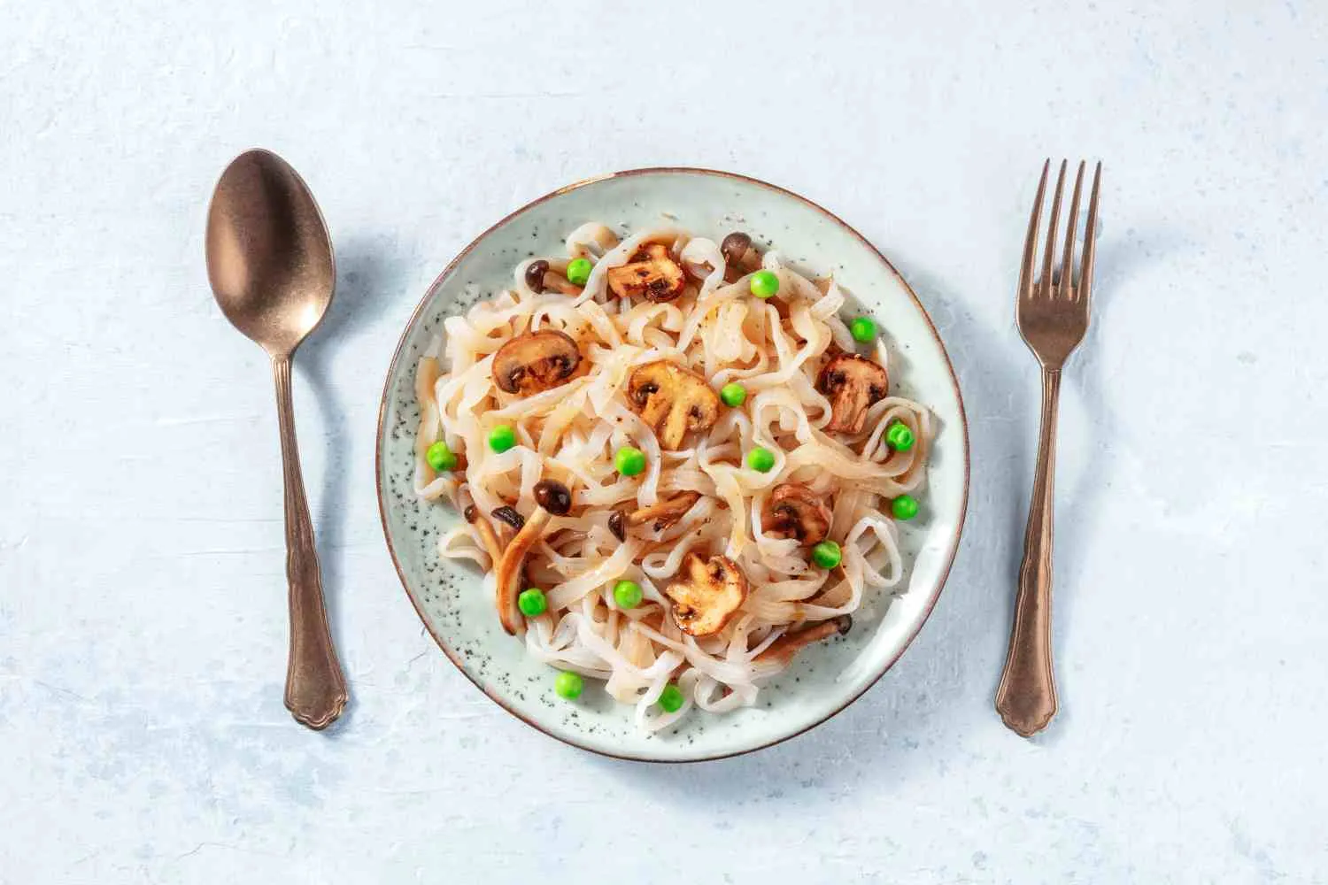 Spaghetti di konjac: ricette, trucchi e consigli per cucinarli bene (senza che sappiano di gomma)