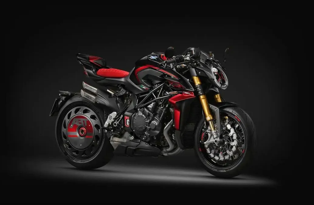 MV Agusta e ABT, nasce la "Hyper-Naked" da 208 CV in serie limitata - HDmotori.it