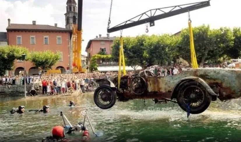 La folle storia della Bugatti rimasta 70 anni in fondo al lago Maggiore - HDmotori.it