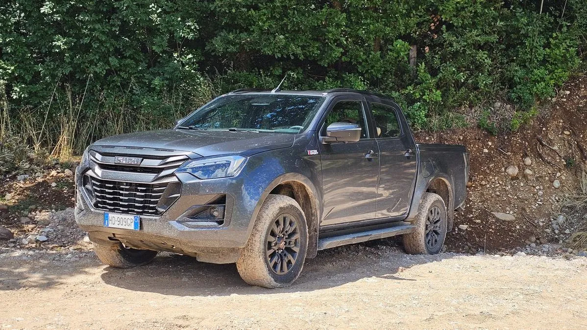 Prova Isuzu D-Max 2026: inarrestabile, concreto e con il nuovo motore DIESEL! - HDmotori.it