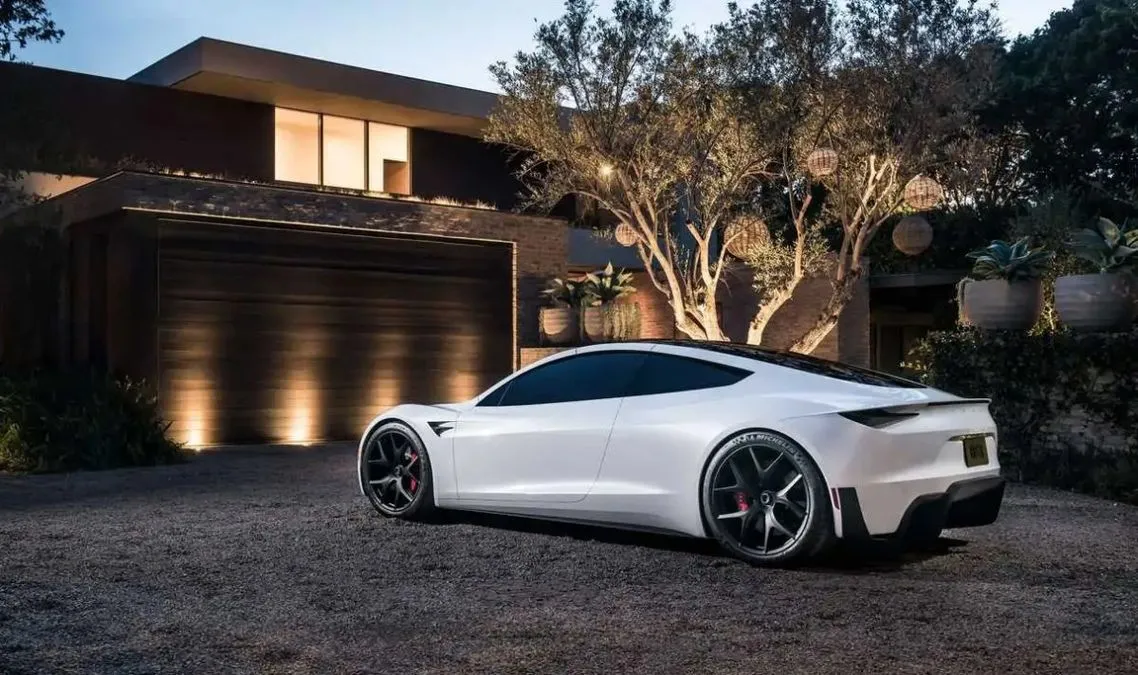 Tesla Roadster: dopo nove anni, c’è la data ufficiale del debutto - HDmotori.it