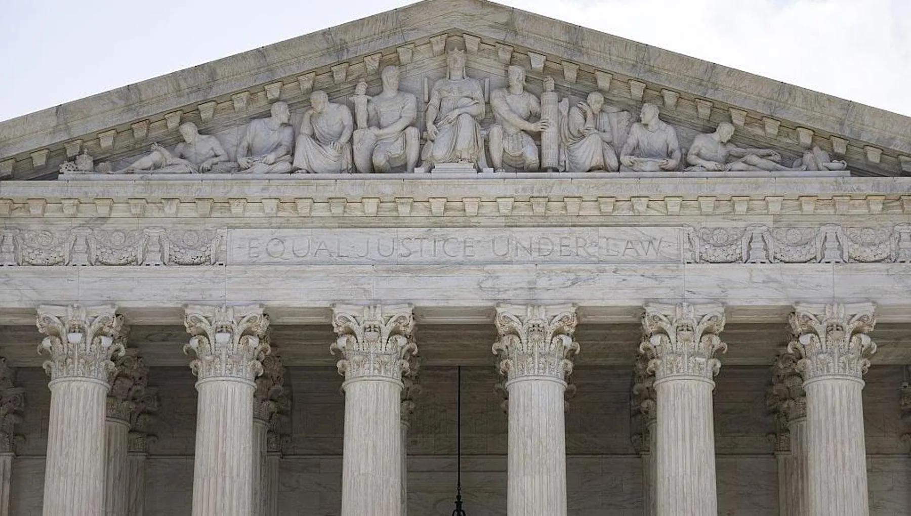 La Corte suprema USA può rimettere in discussione lo scambio di dati con i Paesi UE