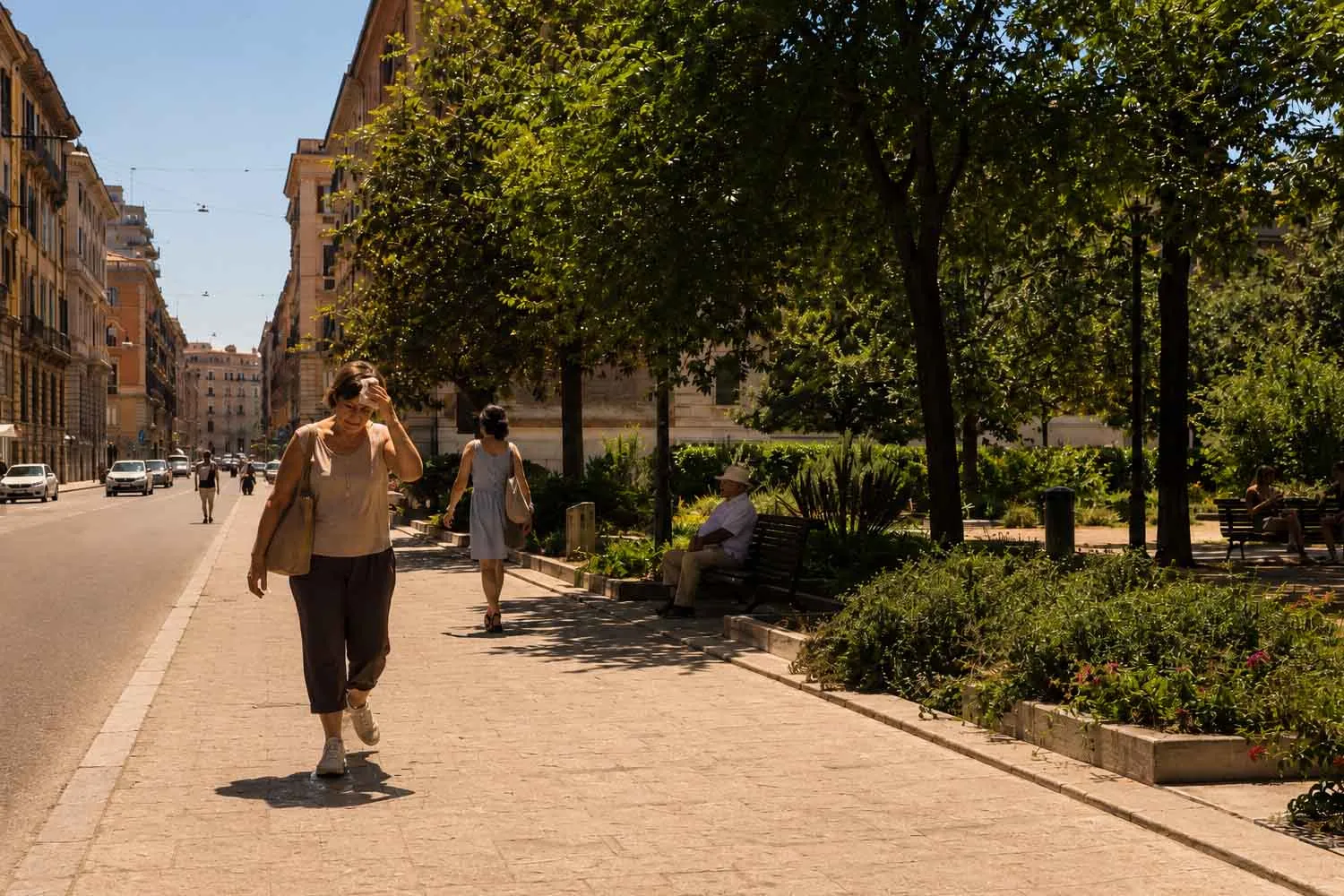 Le ondate di calore si misurano in giorni. Ma il rischio vero è nelle ore