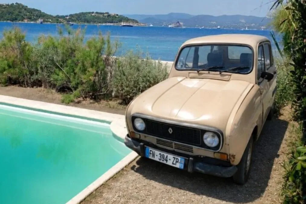 Il mistero della Renault di Brigitte Bardot, finisce all’asta a un prezzo alla portata - HDmotori.it