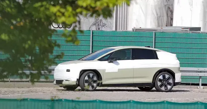 Audi A2 sorpresa con poche camuffature, il remake del mito anni 2000 è quasi pronto - HDmotori.it