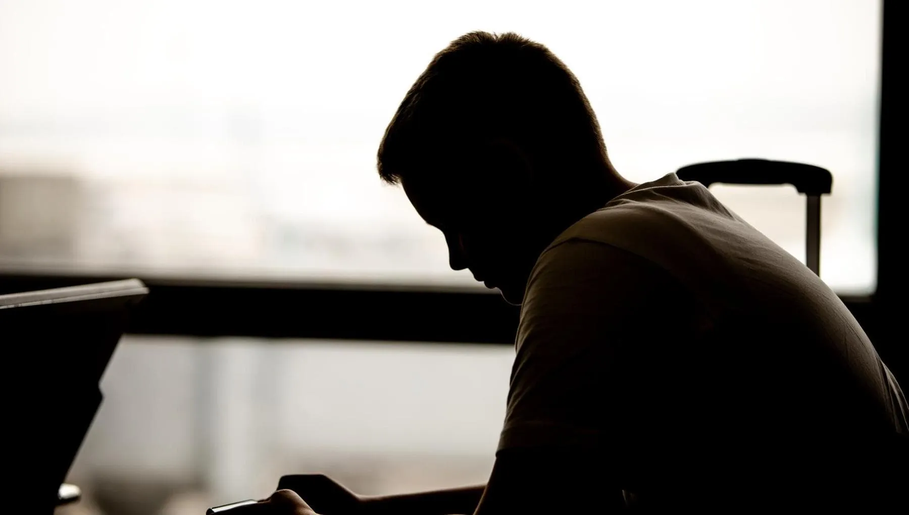“Con la tua capacità mentale puoi ammazzarti”. La risposta dell’IA di Google a uno studente italiano