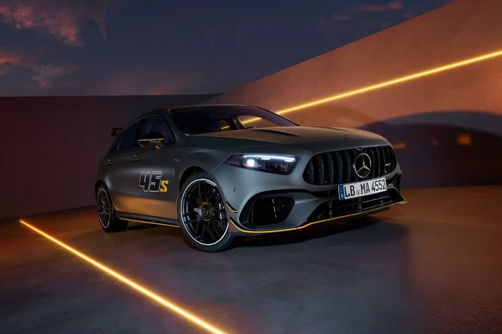Mercedes-AMG saluta la A 45 S 4MATIC+ con una spettacolare Final Edition - HDmotori.it