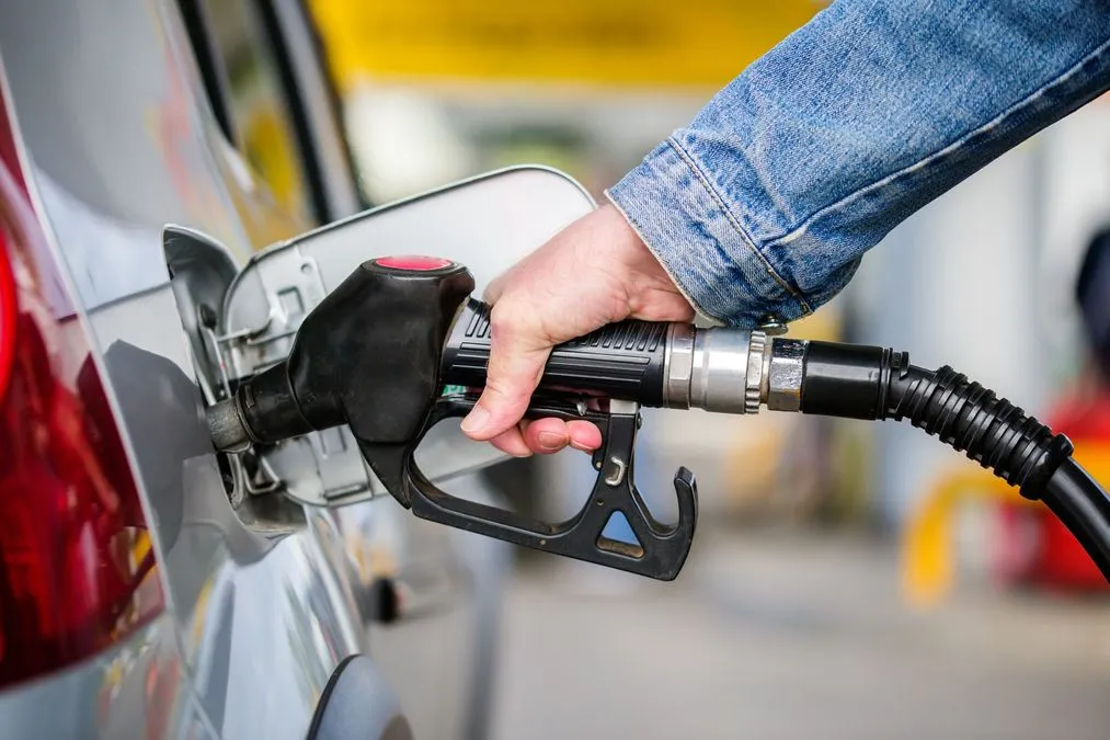 FederPetroli lancia l'allarme gasolio, rischio fino a 3 euro al litro - HDmotori.it