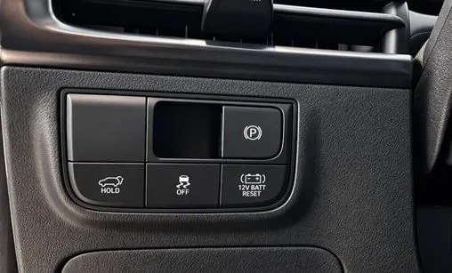 Batteria auto scarica? Hyundai KONA e TUCSON ibride ripartono premendo un pulsante - HDmotori.it