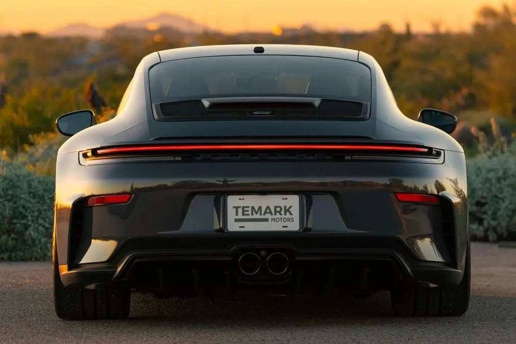 Porsche 911 in edizione limitata, tributo speciale alla Moldavia - HDmotori.it