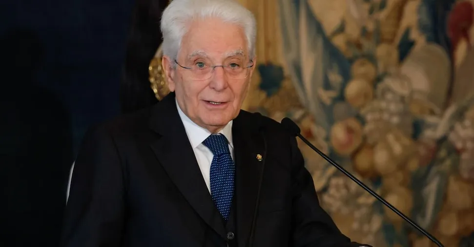 Mattarella: sconcertante l’opposizione ai vaccini, contrastare chi avvelena l’opinione