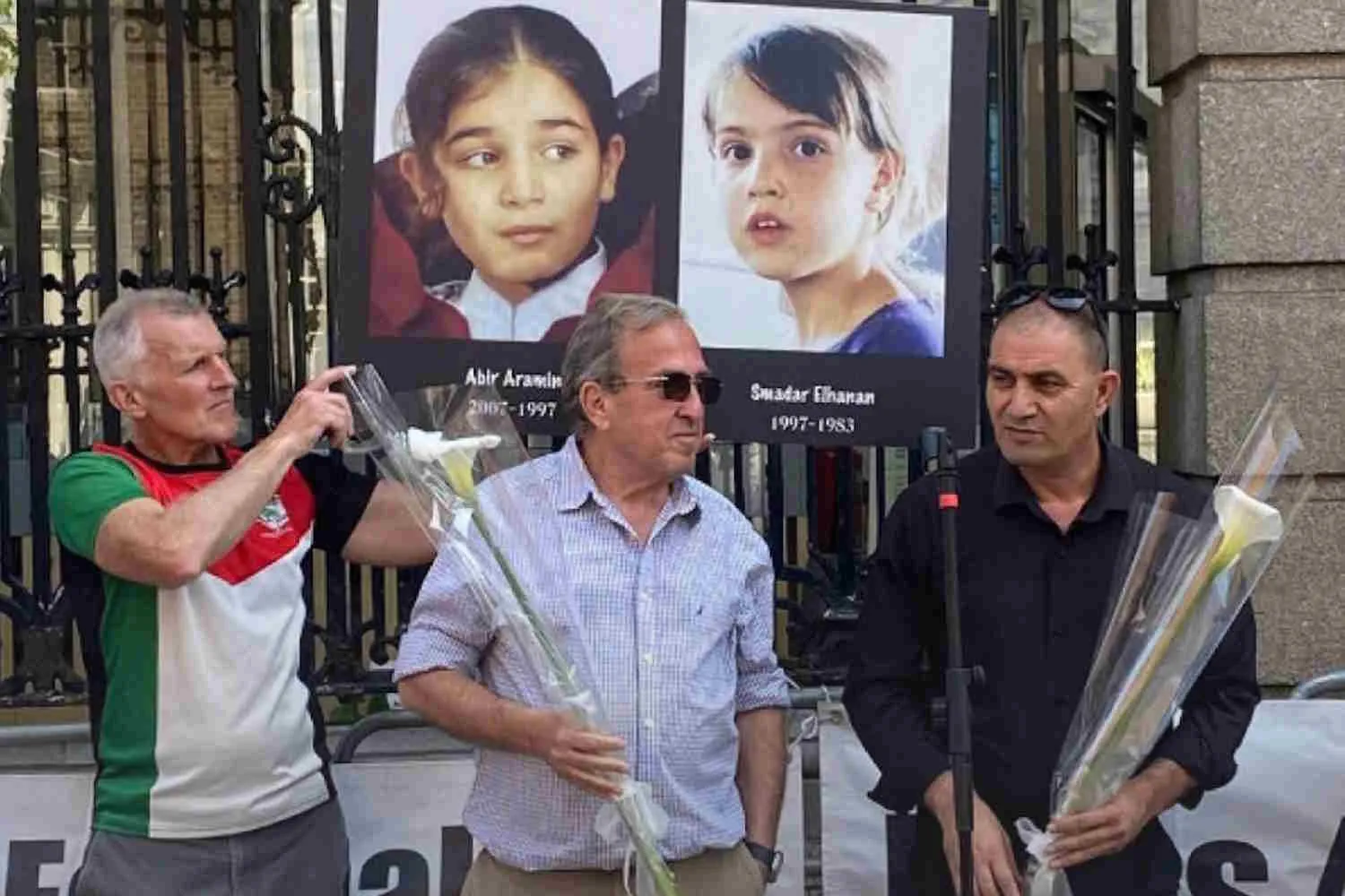 Un papà palestinese e uno israeliano uniti dal dolore delle figlie uccise, si battono insieme per la pace (e puntano dritto al premio Nobel)