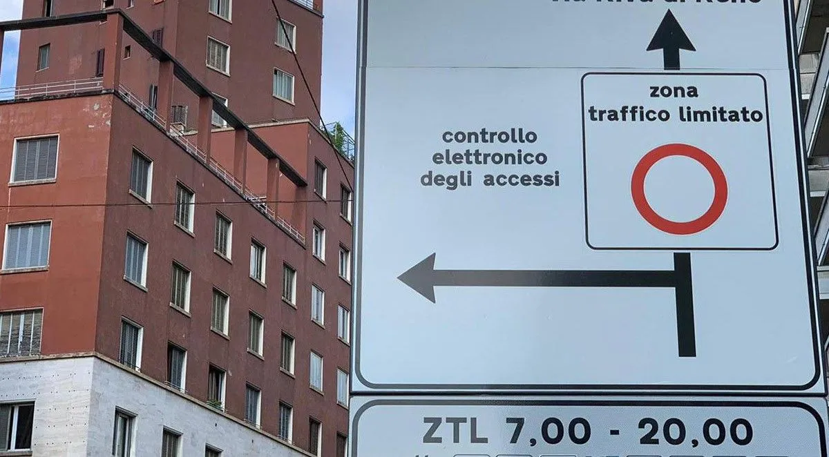 Inverte due cifre della targa nel pass ZTL: becca 165 multe per 10.800 euro - HDmotori.it